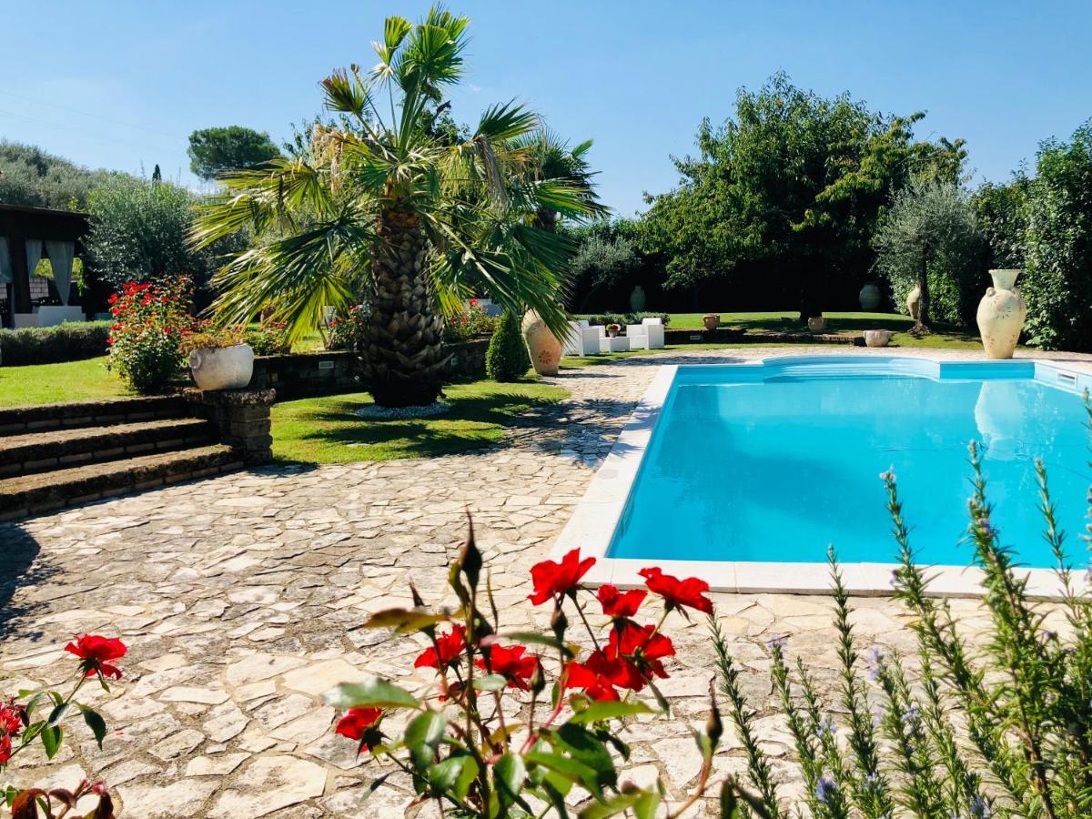 Villa "Casa Al Chiazzullo" Mirabella Eclano Exteriör bild