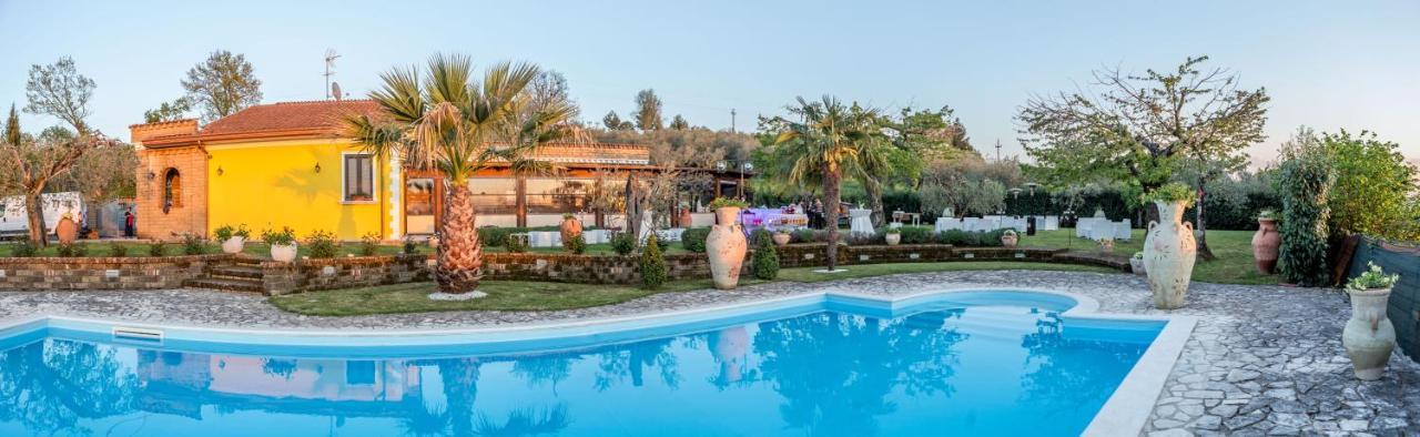 Villa "Casa Al Chiazzullo" Mirabella Eclano Exteriör bild