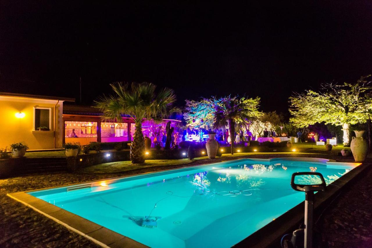 Villa "Casa Al Chiazzullo" Mirabella Eclano Exteriör bild